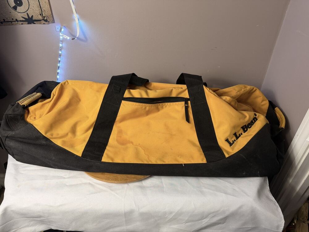 LL Bean Duffle Bag Travel Luggage Black Yellow Great Condition Extra large